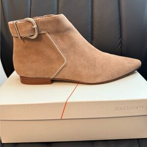 Sole Society Women's Suede Tan Ankle Booties